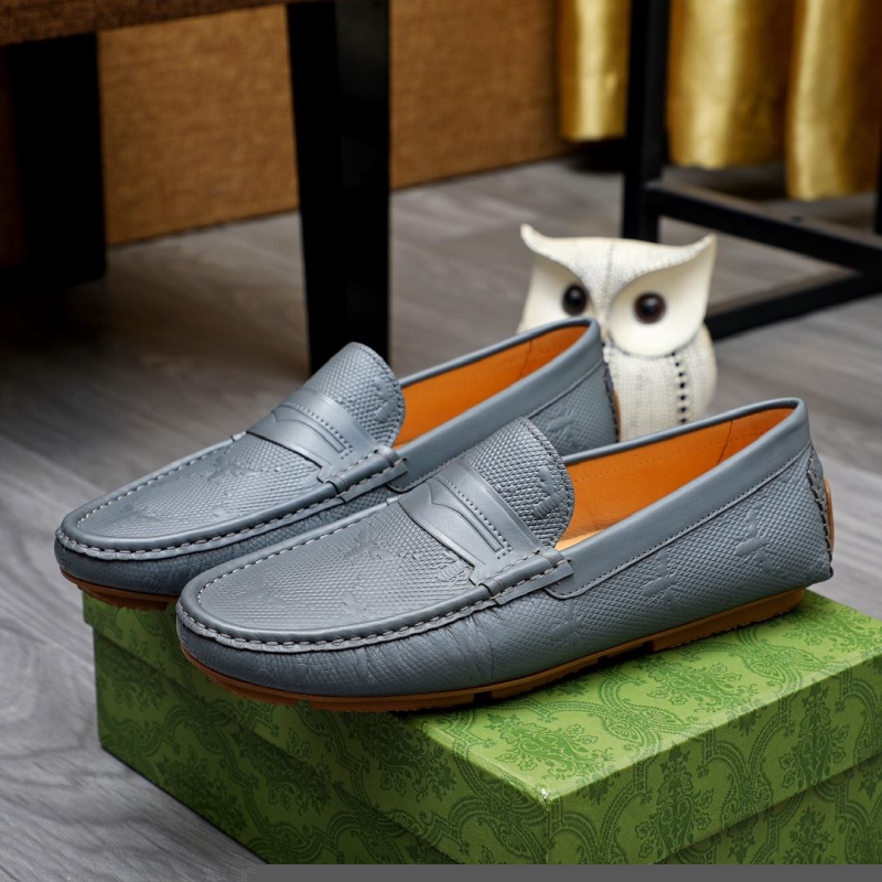 G*u*i leather shoes